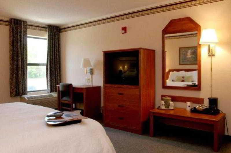 Hampton Inn Portage Esterno foto